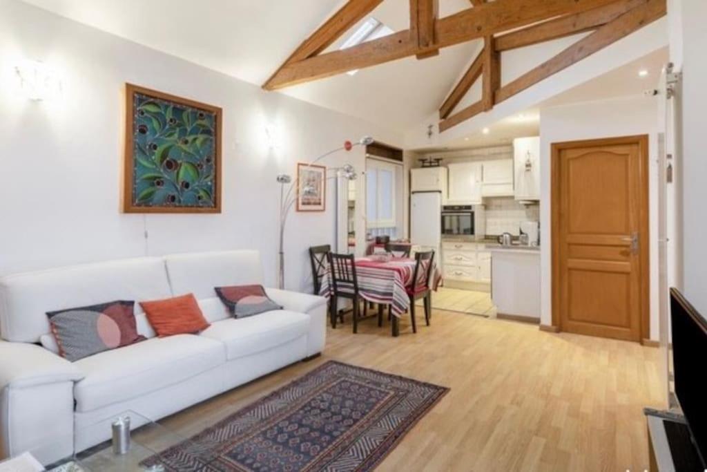 Charmant T3 Avec Terrasse Au Coeur De Ciboure Apartamento Exterior foto